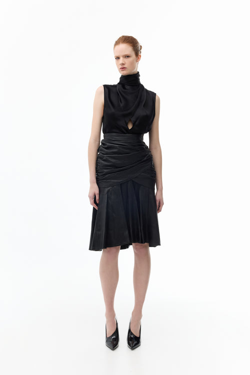 Box Pleated Midi Skirt in Leather in black — front view