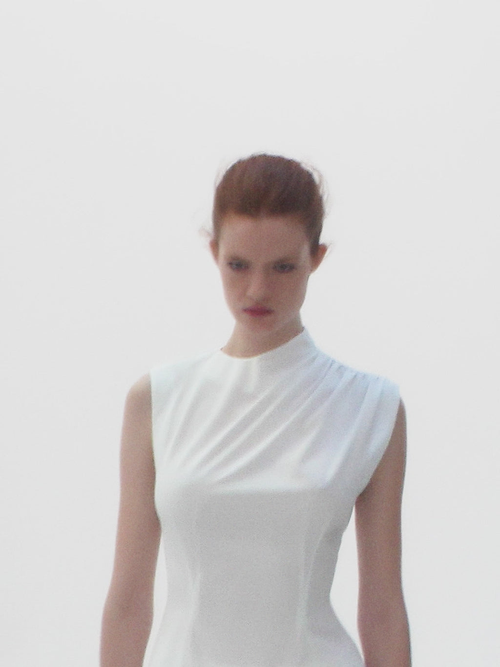HIGH-WAISTED TAILORED PANTS